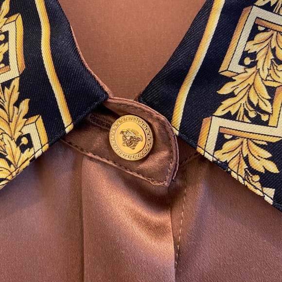 Versace Silk Shirt - Picture 7 of 8